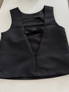 H&M Open Back Top Bow Ditail NWT
